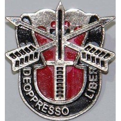 Iran 65th Airborne Special Forces Brigade De oppresso liber Pin Badge