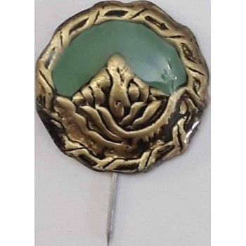 Iran Military Elite Special Forces Mountain Warfare Qualification Badge Pin Type VIII
