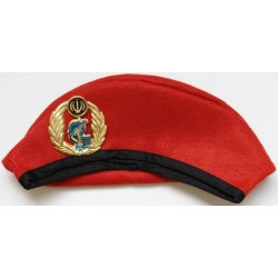 Iran Military Islamic Revolutionary Guards Corps ( Sepah-e Pasdaran, IRG, IRGC ) Commandos Red Beret Hat & Badge